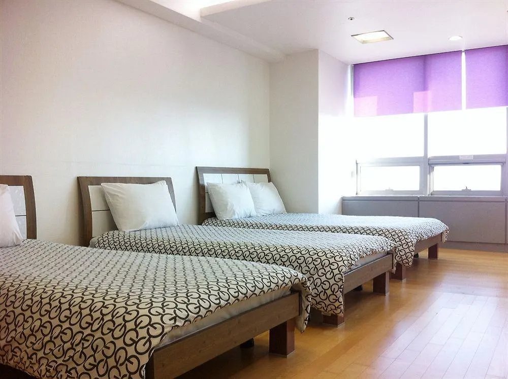 Welcome Guesthouse Incheon 2*,